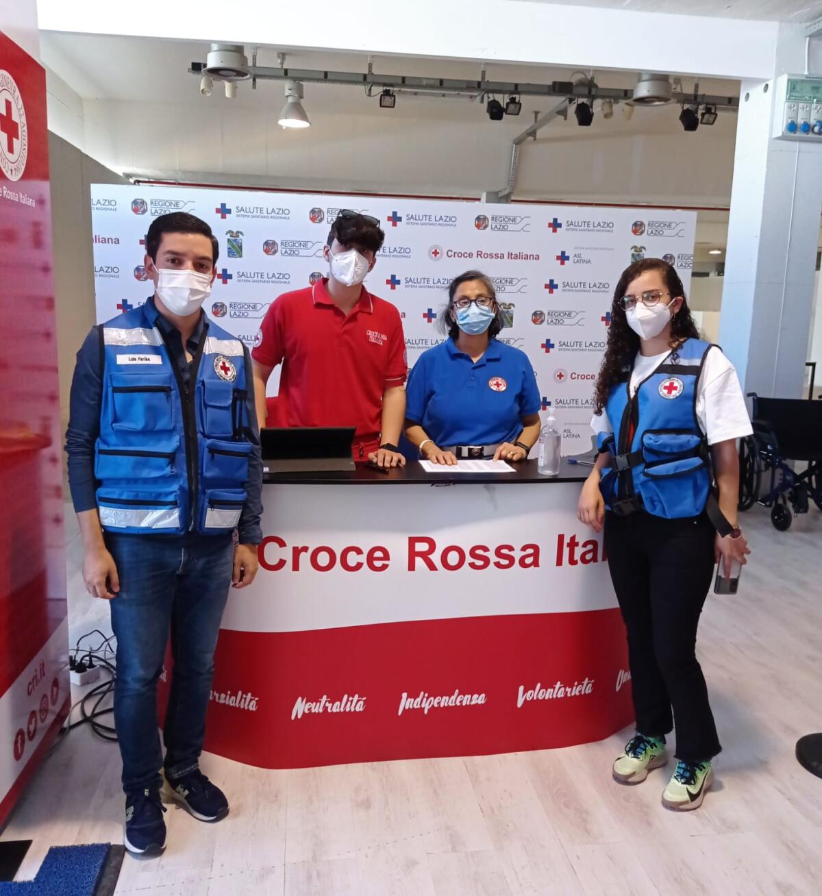 Delegazione dal Venezuela visita l'hub vaccinale all'ex Rossi Sud di Latina: "Ottimo lavoro della CRI" - 