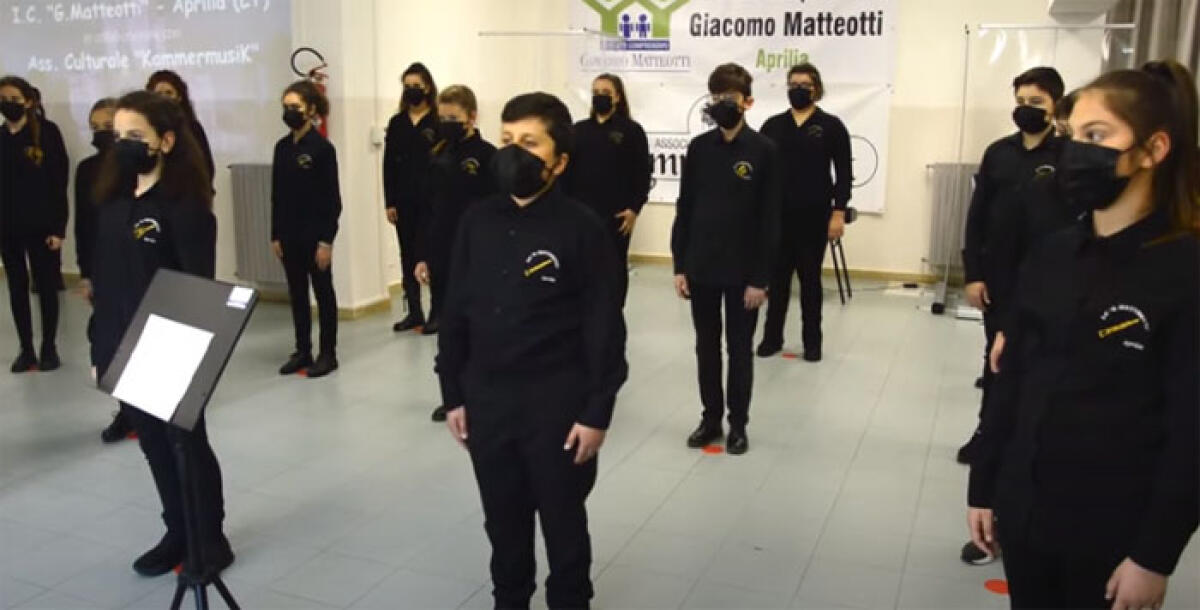 Un like su YouTube per sostenere il coro della scuola Matteotti di Aprilia nel concorso corale Città di Riccione 2021. - 