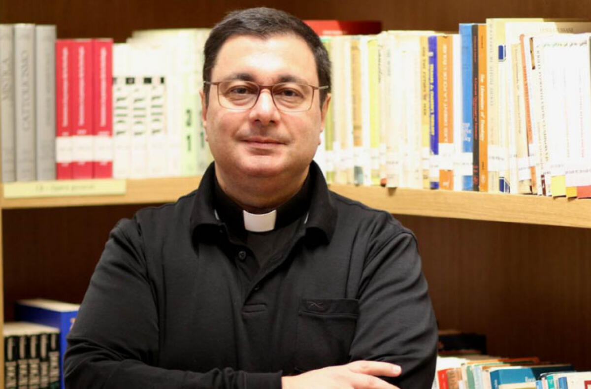 Monsignor Vincenzo Viva è il nuovo Vescovo di Albano, il sindaco Terra: "Speriamo di poterlo accogliere ad Aprilia presto" - 