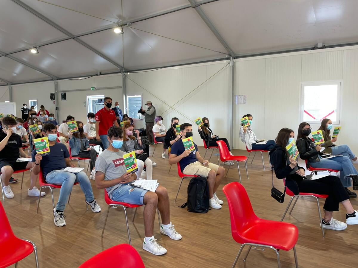 Inaugurato l'hub vaccinale presso il centro commerciale Itaca a Formia - 