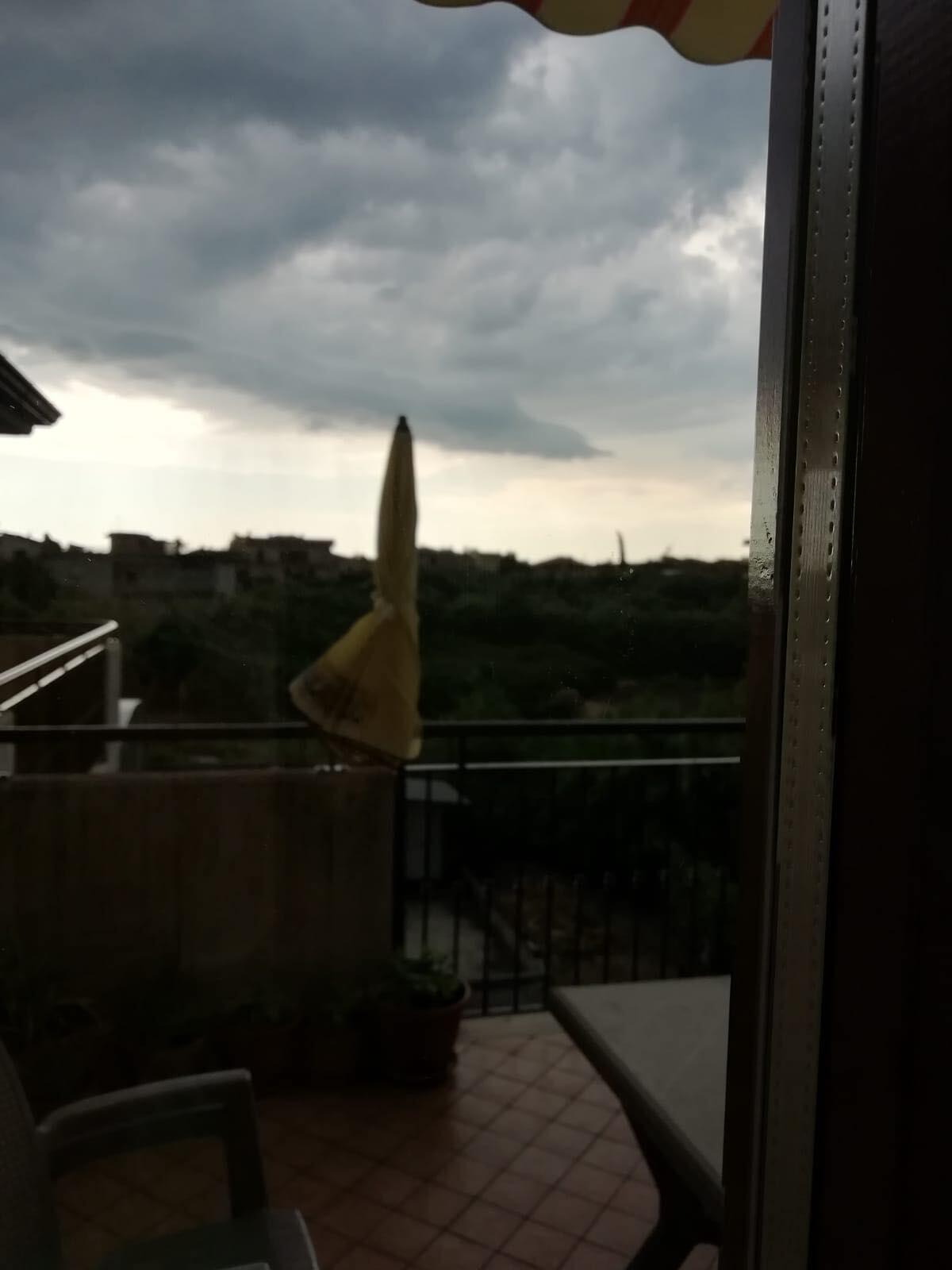 Maltempo - Tromba d'aria tra Lariano, Velletri, Cori e Cisterna VIDEO - 