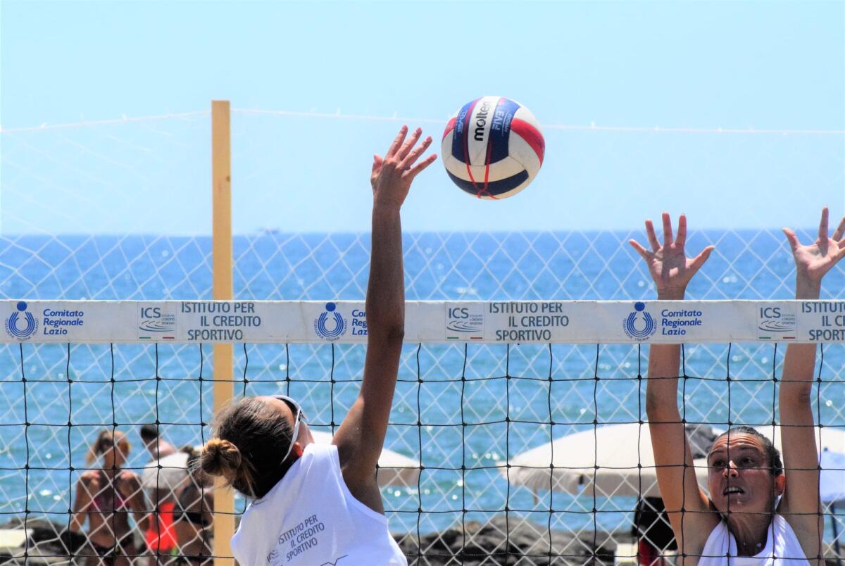 Il Beach Volley Tour Lazio saluta il litorale pontino questo weekend con lo spettacolo di Sperlonga. - 