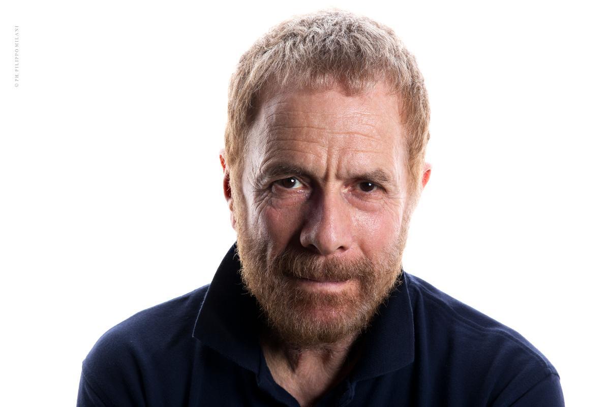 La rassegna “Milagro” si sposta nell'incantevole Oasi di Ninfa per ospitare questa domenica Gabriele Lavia. - 