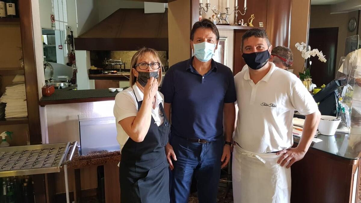 Pranzo in famiglia al Tuca Tuca di Aprilia per l’ex presidente Conte - 