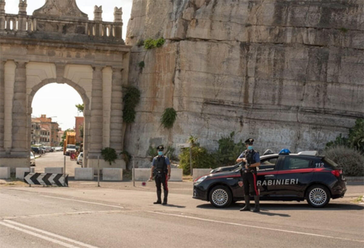 Operazione di controllo dei Carabinieri della Compagnia di Terracina: due denunce e 3 segnalazioni. - 