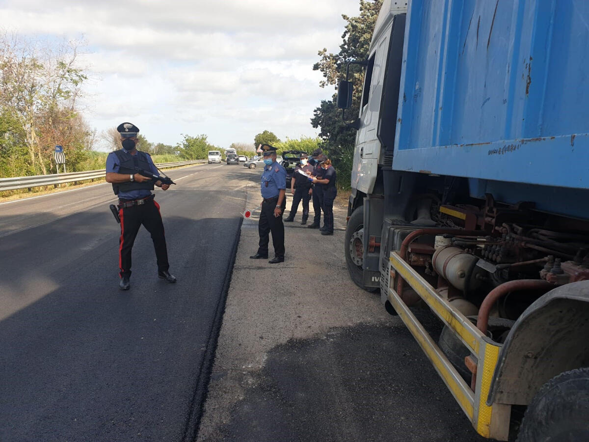 Trasporto illecito dei rifiuti su strada, controlli coordinati a Terracina - 