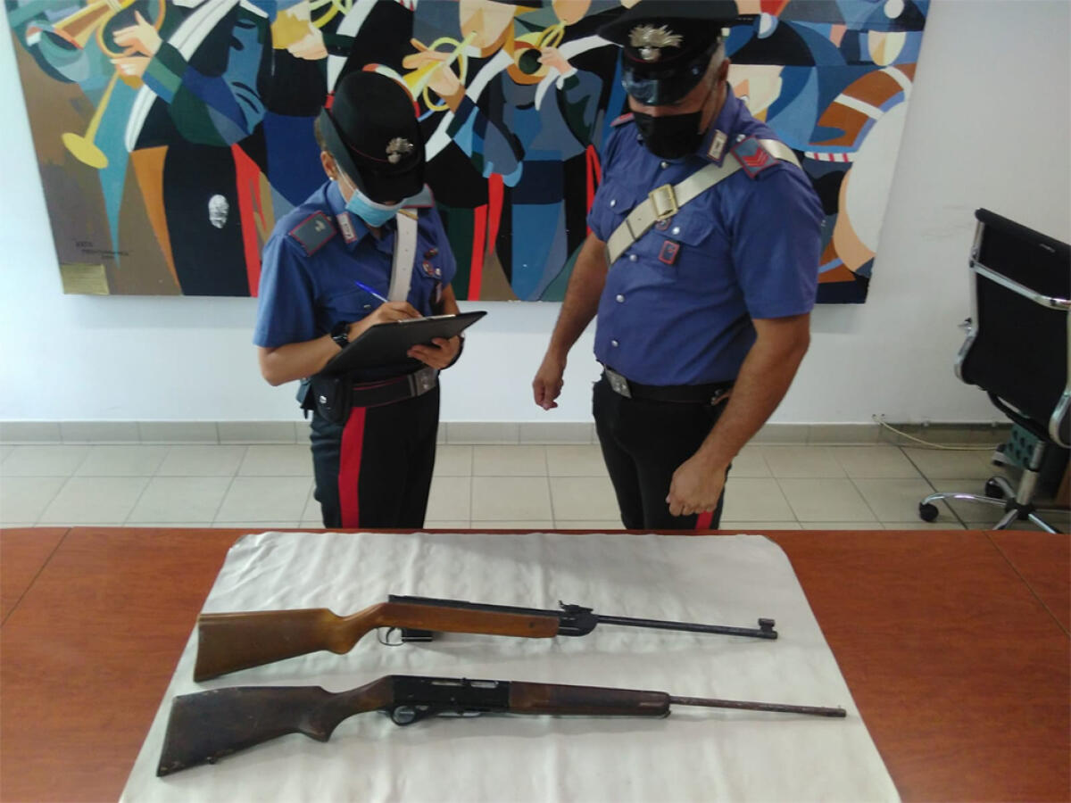 Aprilia, droga in auto e fucili detenuti illegalmente: arrestato - 