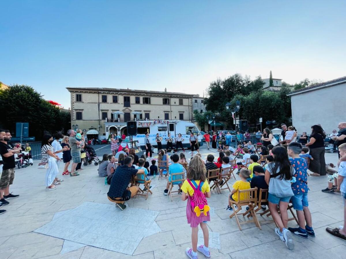 Il “Puntini Fest”, il festival dei bambini organizzato da Matutateatro, questo fine settimana approda a Priverno. - 