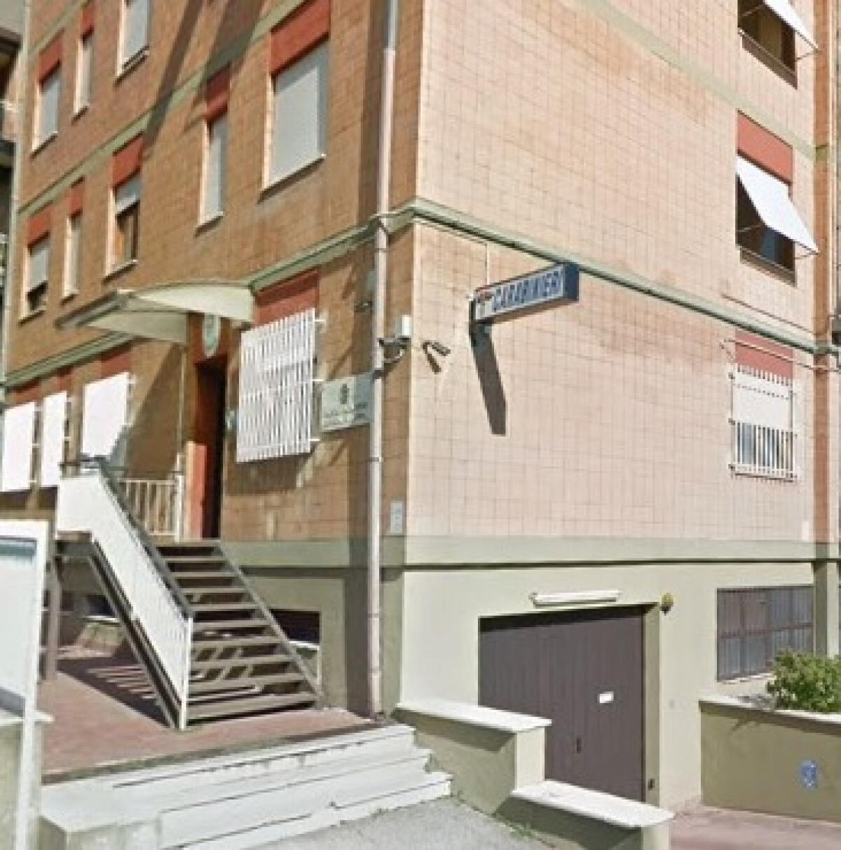 Rapinano un uomo ad Anzio, arrestati dai carabinieri a Cisterna - 