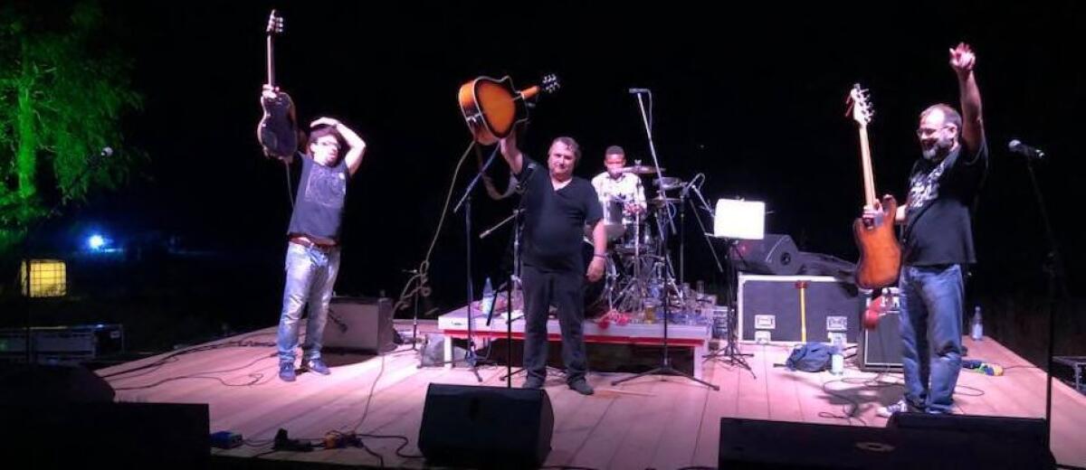 Questa sera ai “Salotti Musicali” di Latina  “The True Lies Band”, poi “On Stage The Cinelli Brothers”. - 