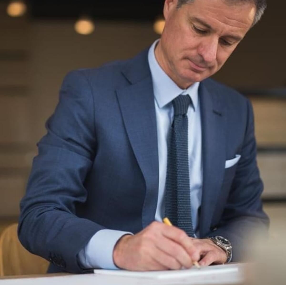 Gabriele Menossi lascia l'assessorato all’Urbanistica di Sermoneta: parteciperà alle elezioni di Cisterna. - 