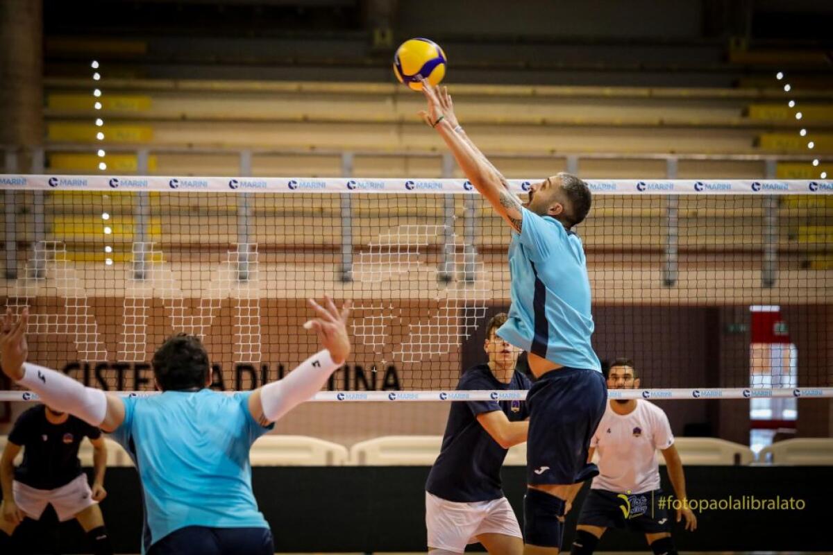 Pallavolo di Superlega: allenamento congiunto oggi tra la Top Volley Cisterna e Taranto. Si gioca a Pontecagnano. - 