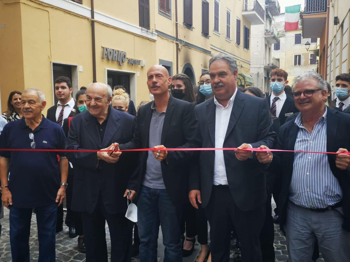 “UgoMania - Velletri per Ugo”, questa mattina il taglio del nastro della mostra dedicata a Tognazzi FOTO - 