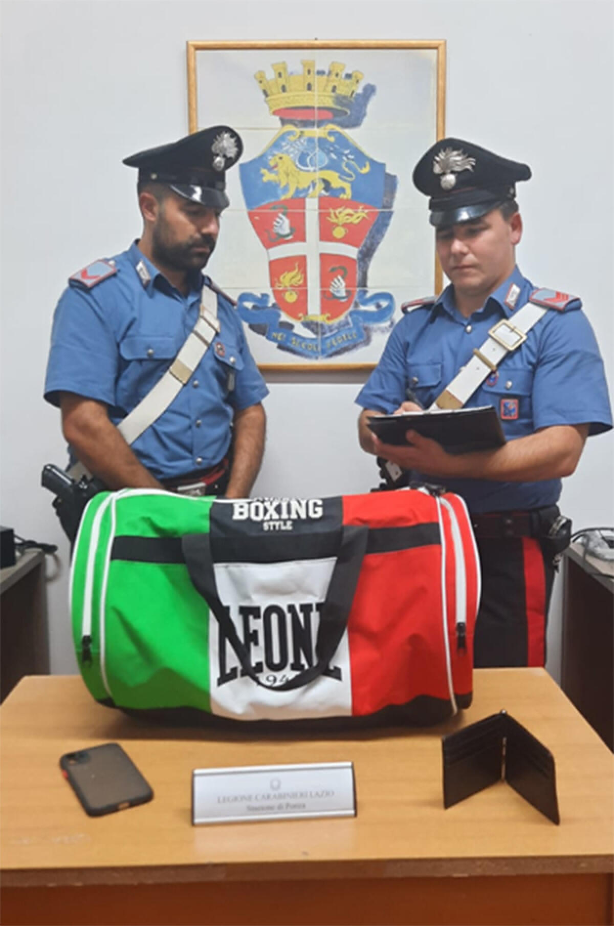 Acquista merce on line per 6.500 euro con una carta di credito non sua: 26enne di Gaeta denunciato per truffa. - 