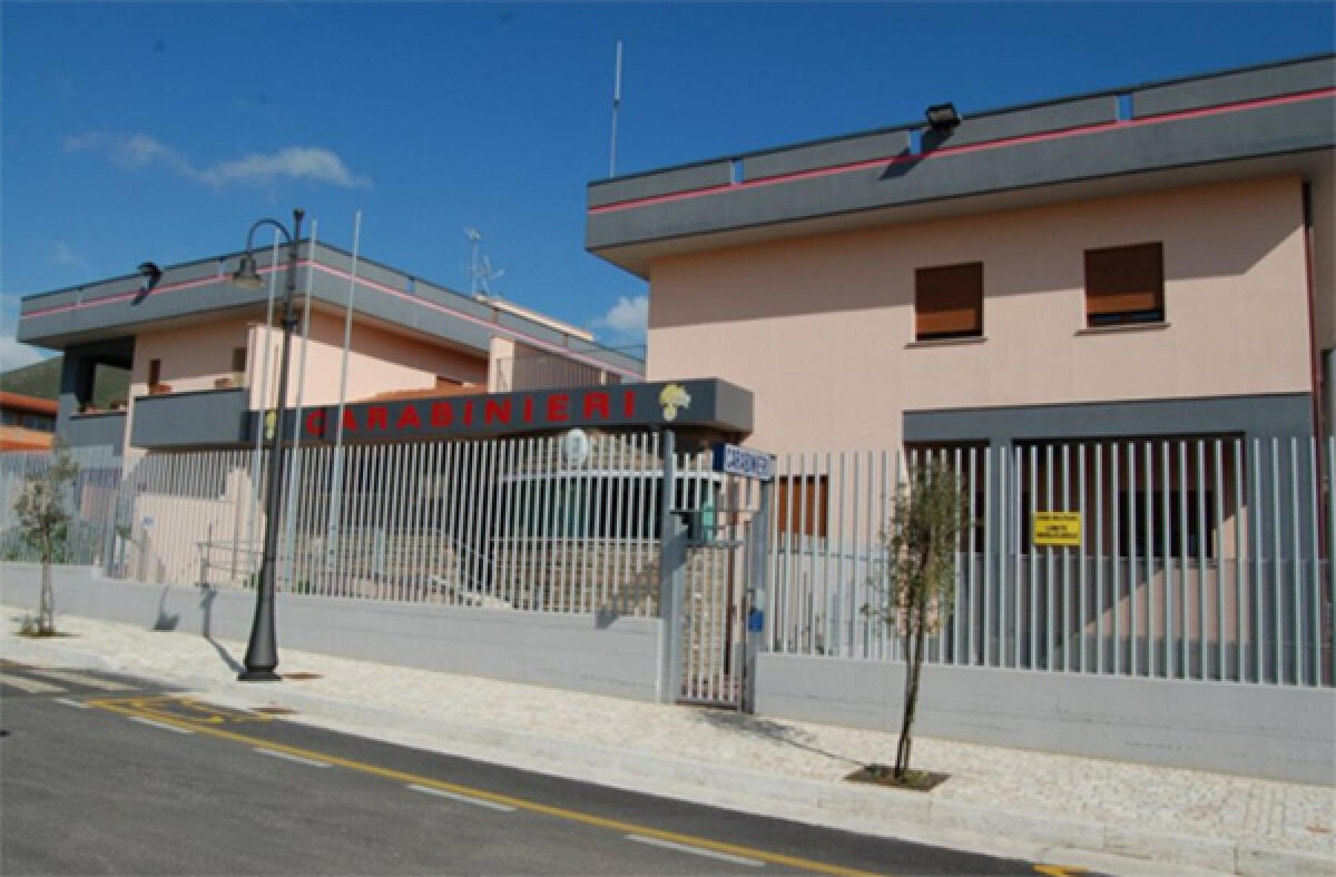 Lascia un messaggio ai genitori e si allontana da casa, a Santi Cosma e Damiano: minorenne ritrovato grazie alle ricerche dei Carabinieri. - 