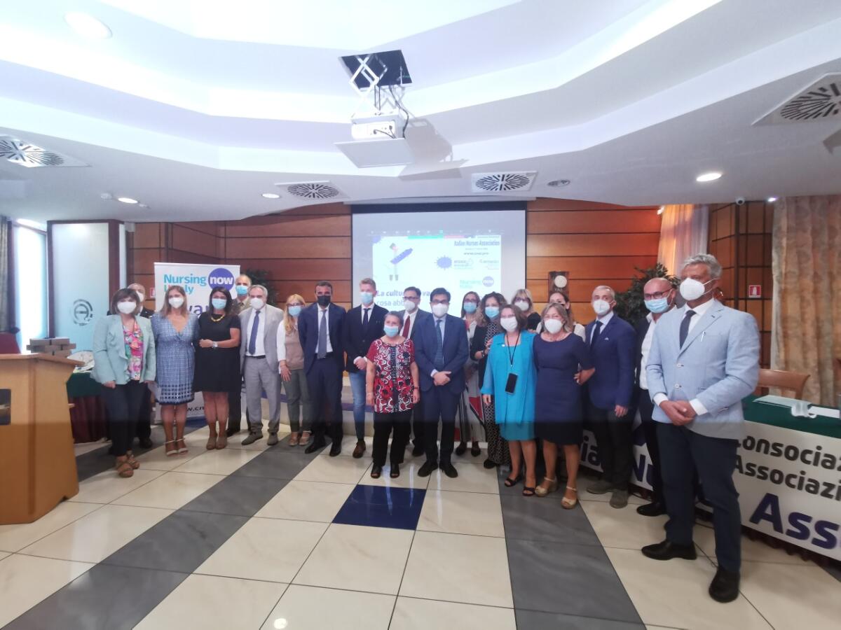 L’assessore regionale alla Sanità del Lazio, Alessio D’Amato, riceve il Premio ‘Nursing Now Italy Champion’. - 