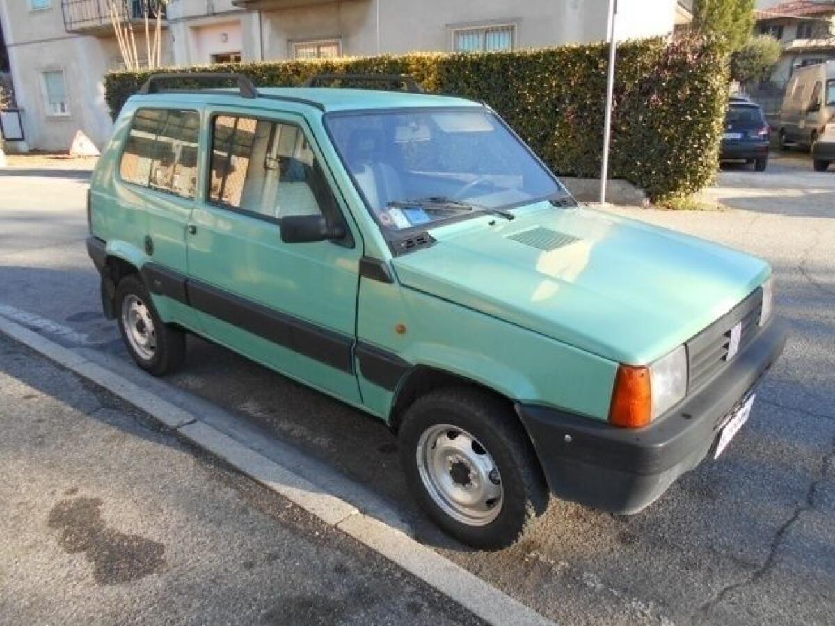 Con la Fiat Panda carica di hashish sulla A1, fermati e arrestati - 