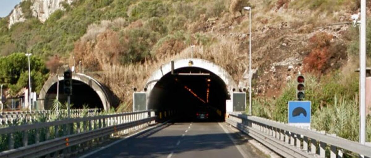 Lavori oggi sulla 156 dei Monti Lepini a Latina e alla Galleria Tempio di Giove a Terracina. - 