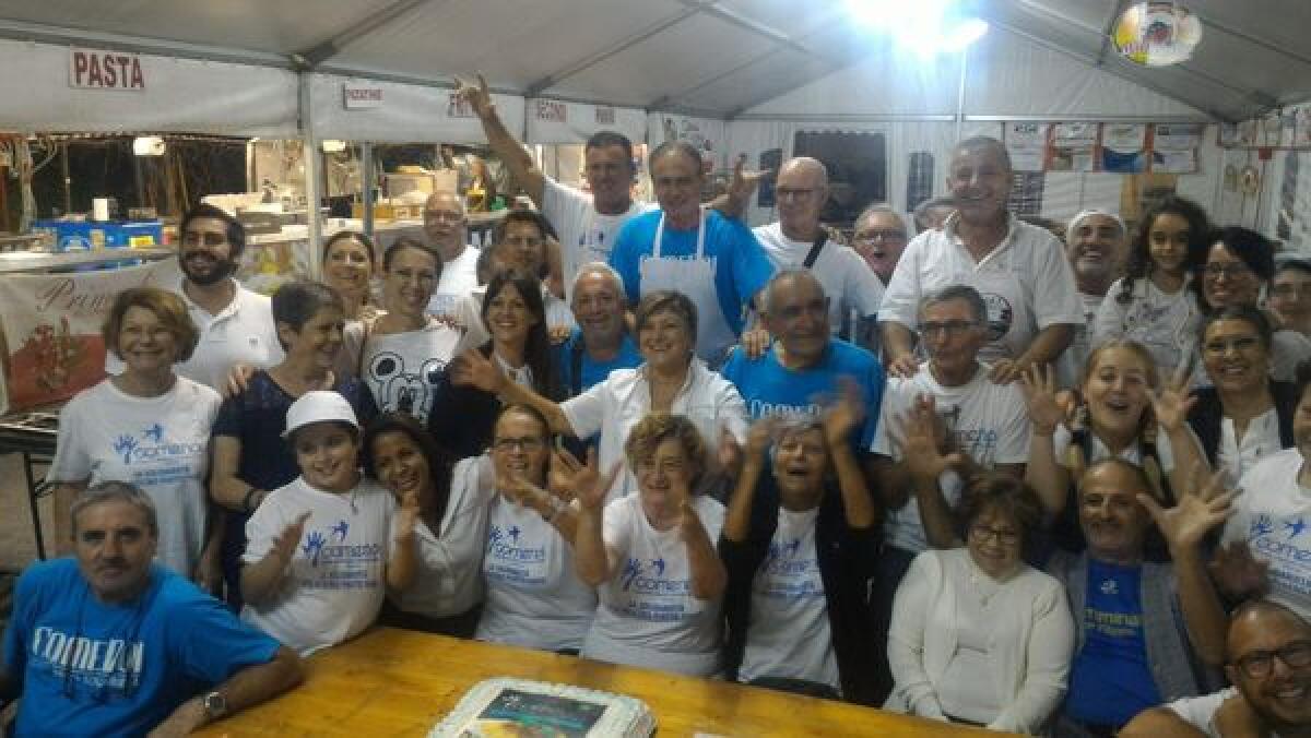 Festa di San Michele, la Fondazione "Come Noi" di Aprilia presente con il proprio stand gastronomico. "Aiutateci a realizzare la mensa per i poveri". - 
