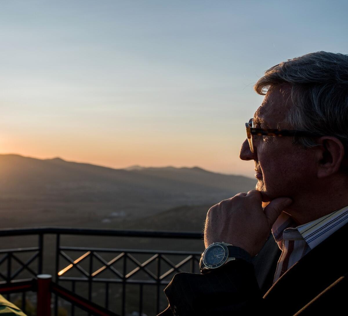 Arte, economia e crisi ambientale: il Presidente del Consiglio Mario Draghi scrive al Maestro Francesco Guadagnuolo. - 