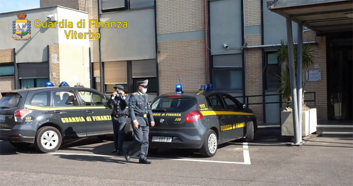 Operazione “Cooperative Spurie” della Finanza di Viterbo. Scoperta una frode fiscale: coinvolte 42 aziende, perquisizioni anche a Frascati. - 