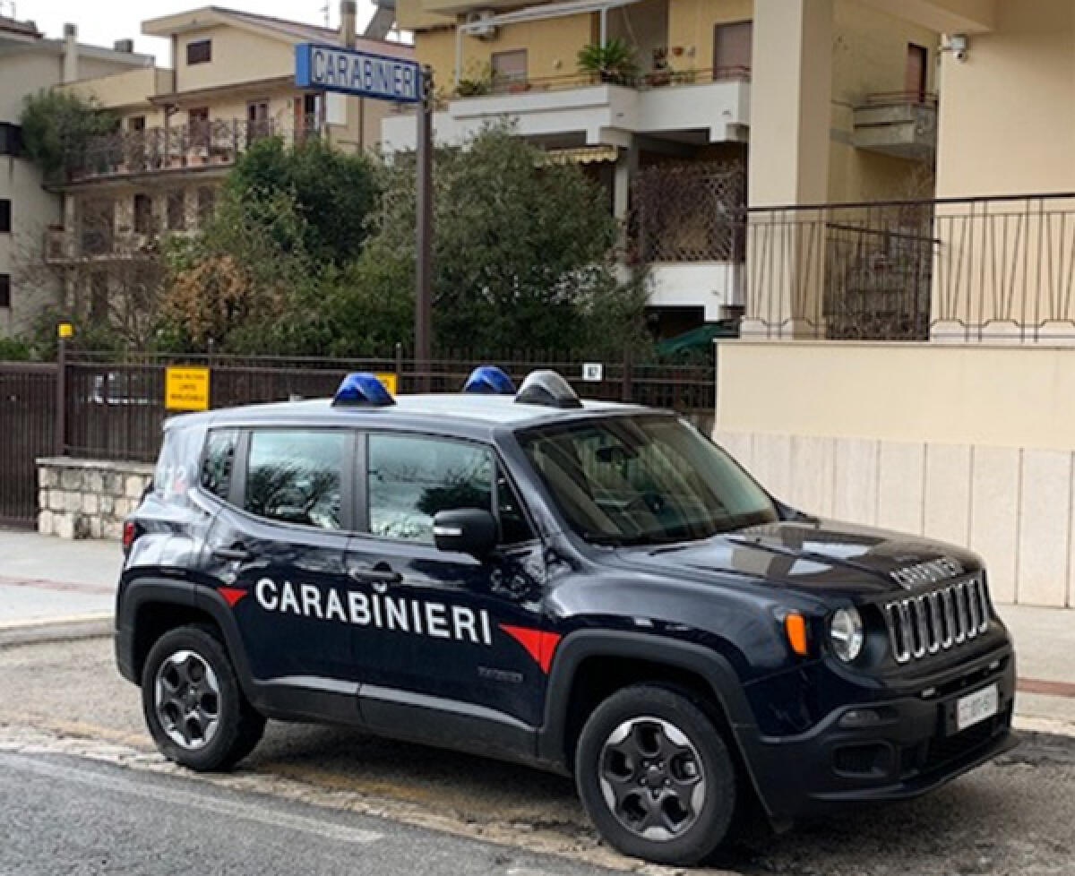 Sud pontino, denunciata proprietaria di uno stabilimento balneare per falsità ideologica - 