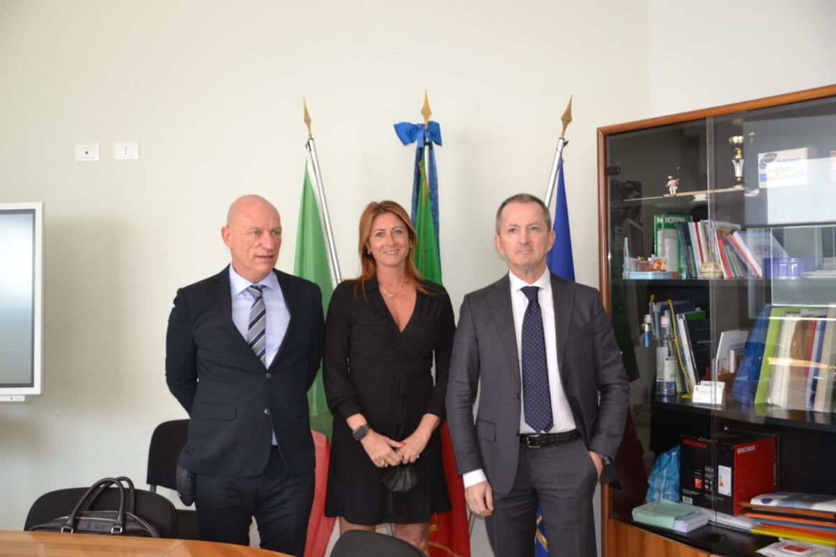 Lectio magistralis del Questore Michele Spina all’Istituto “Carlo & Nello Rosselli” di Aprilia. - 