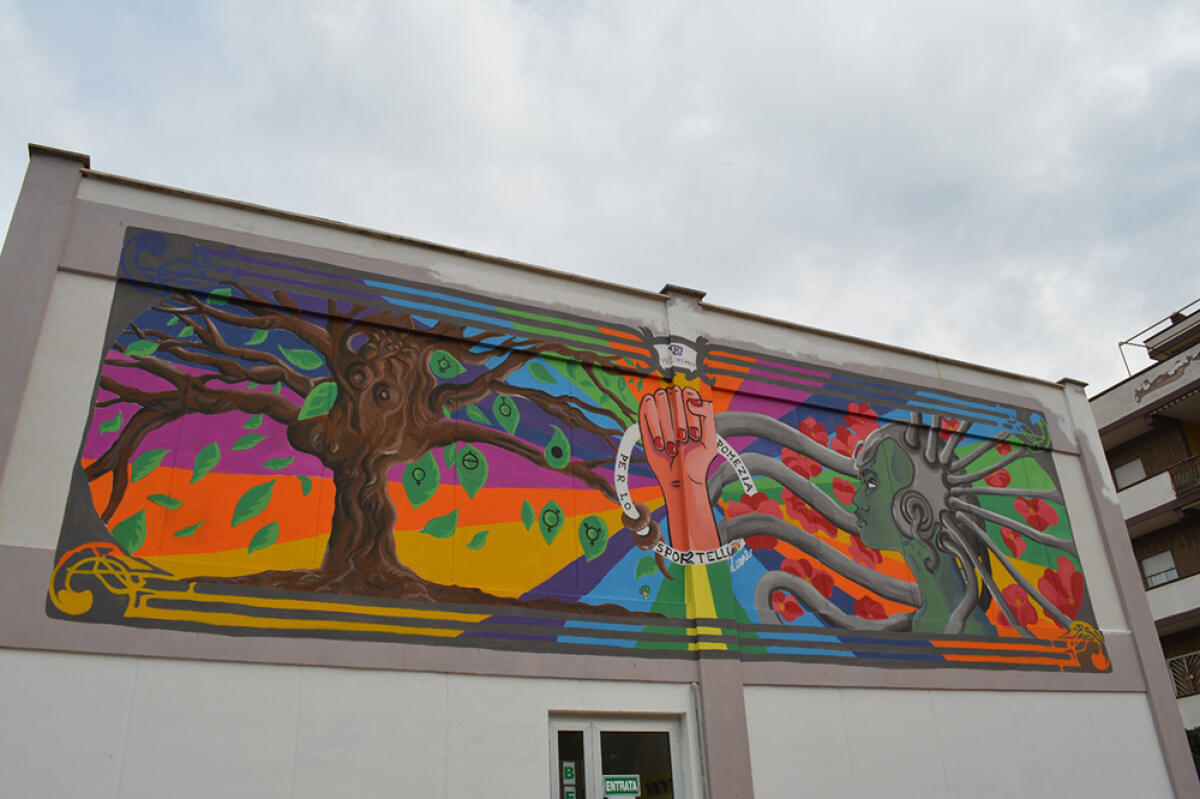 Street Art a Pomezia, il Sindaco inaugura i murales dedicati alla forza delle donne a Santa Palomba, Santa Procula e Torvaianica - 