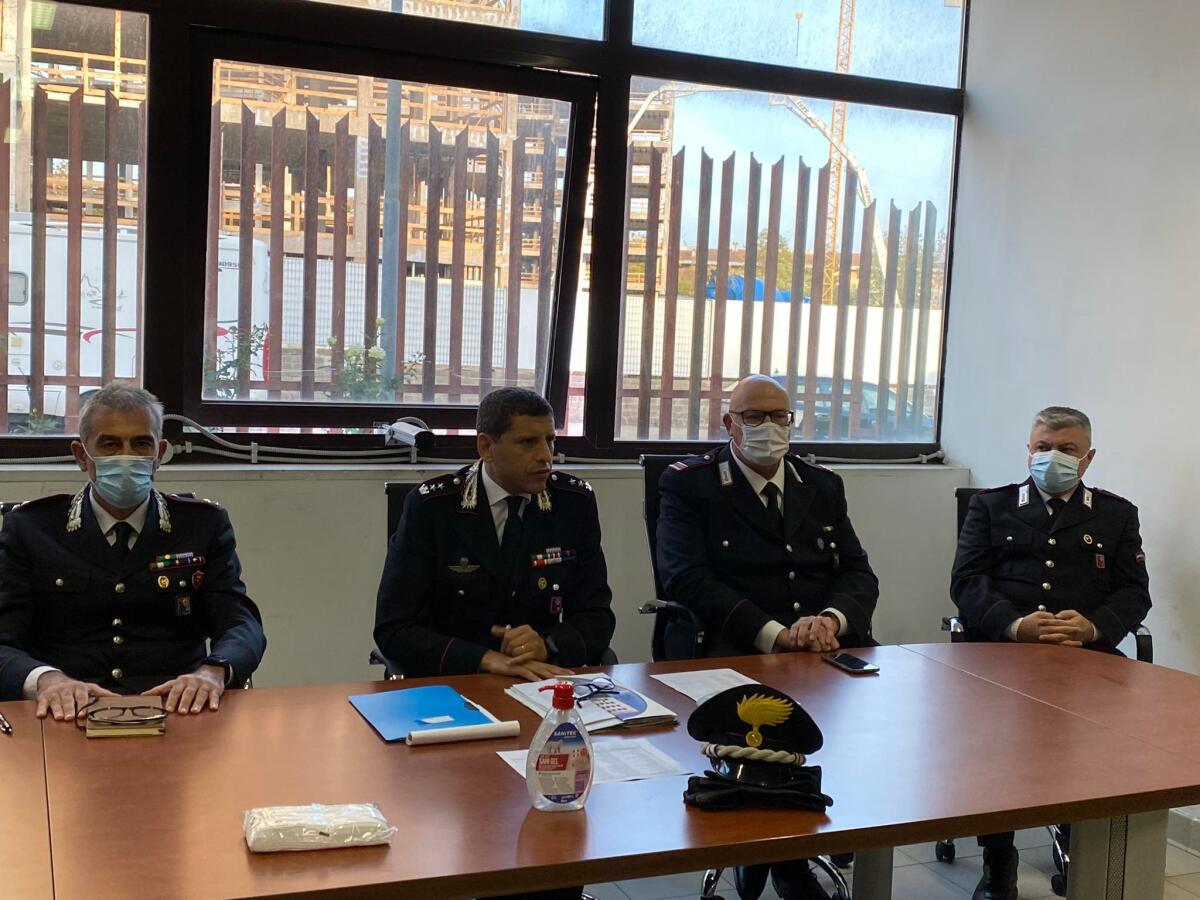 Aprilia, l'Arma dei carabinieri incontra i comitati di quartiere: "Filo diretto con i cittadini, in un anno 6 mila interventi. Vogliamo e possiamo fare di più" - 