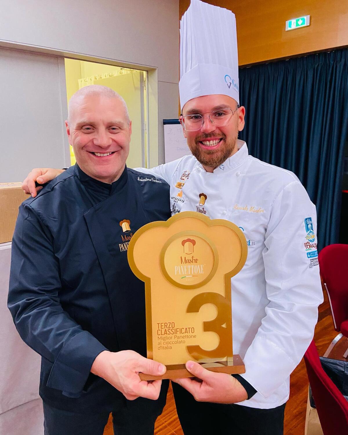 Concorso nazionale “Mastro Panettone”: l’apriliano Riccardo Manduca tra i primi 10 italiani con la categoria “Panettone Tradizionale”. - 