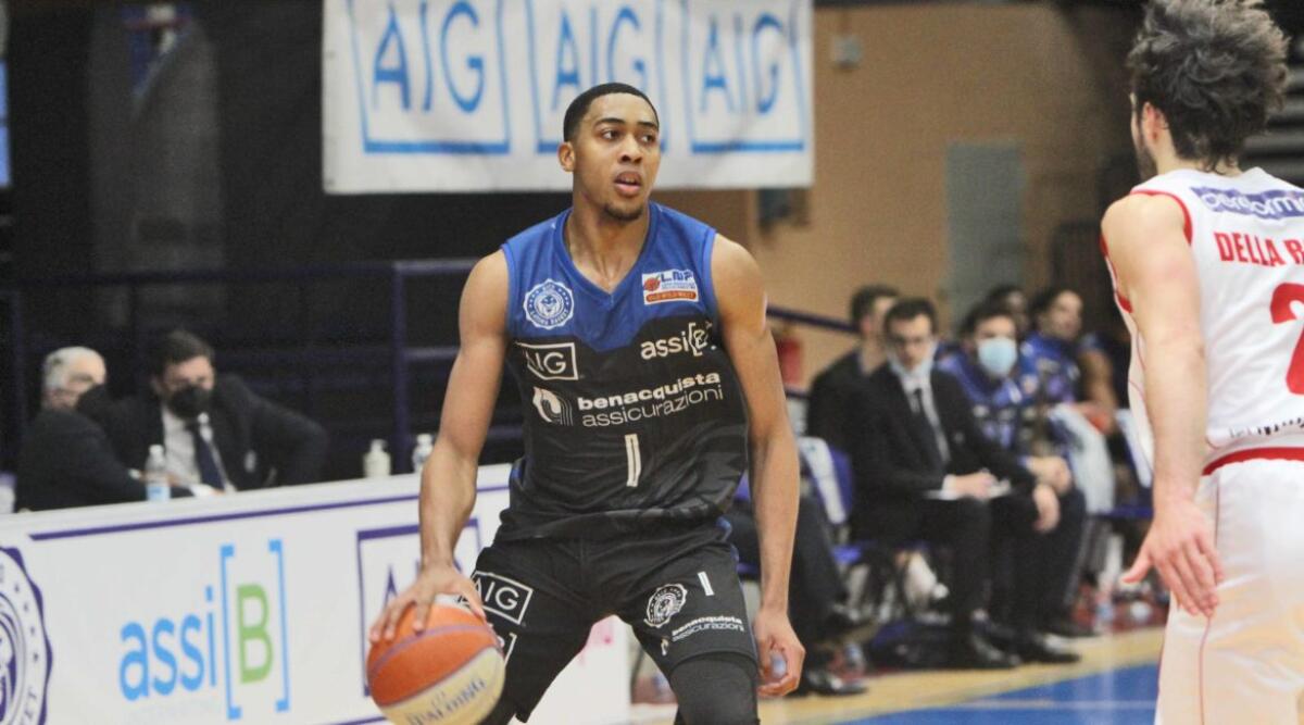 Basket, Latina getta al vento un'occasione perde contro San Severo - 