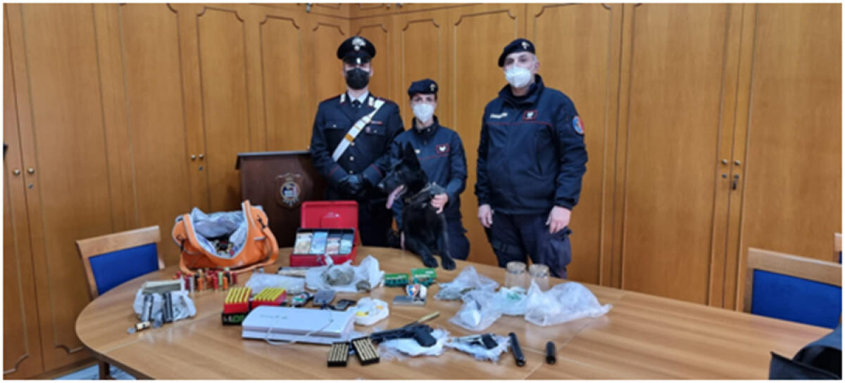 Trovato in possesso di armi e droga: arrestato dai carabinieri di Latina - 