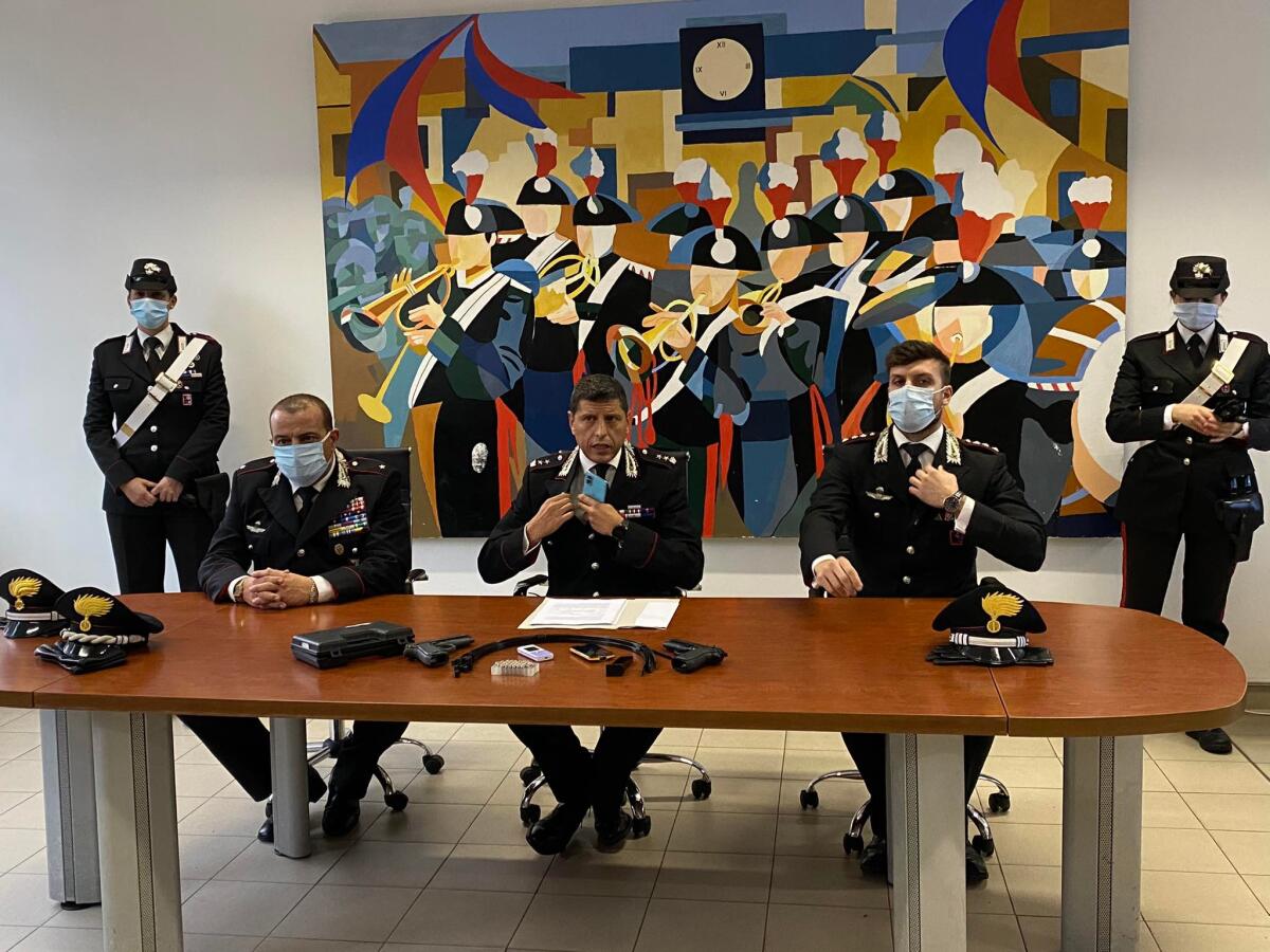 Rapina all'ex Oasi del Golf di Aprilia nell'estate del 2020: I CARABINIERI ARRESTANO 6 PERSONE. Il basista era il custode della villa che poi si suicidò. VIDEO - 