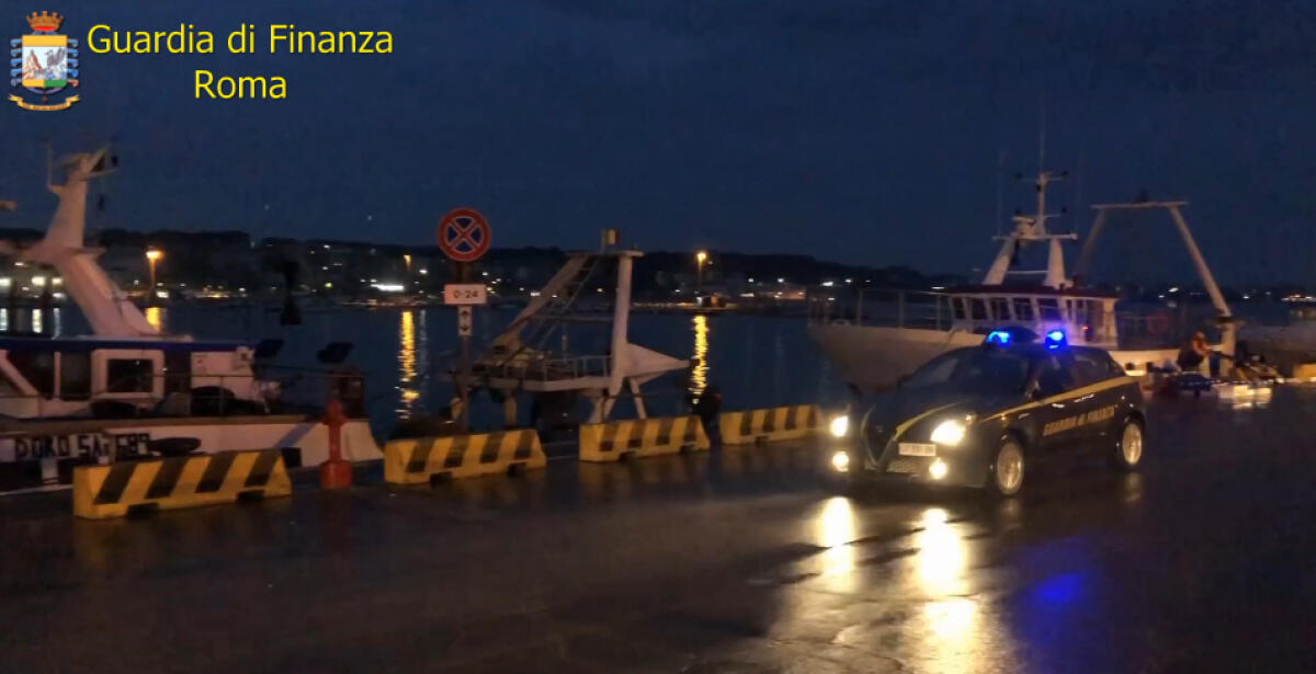 Frode fiscale: la Finanza di Nettuno esegue un sequestro preventivo di beni, per 4 milioni di euro, a carico di una società di trasporti e logistica. VIDEO - 