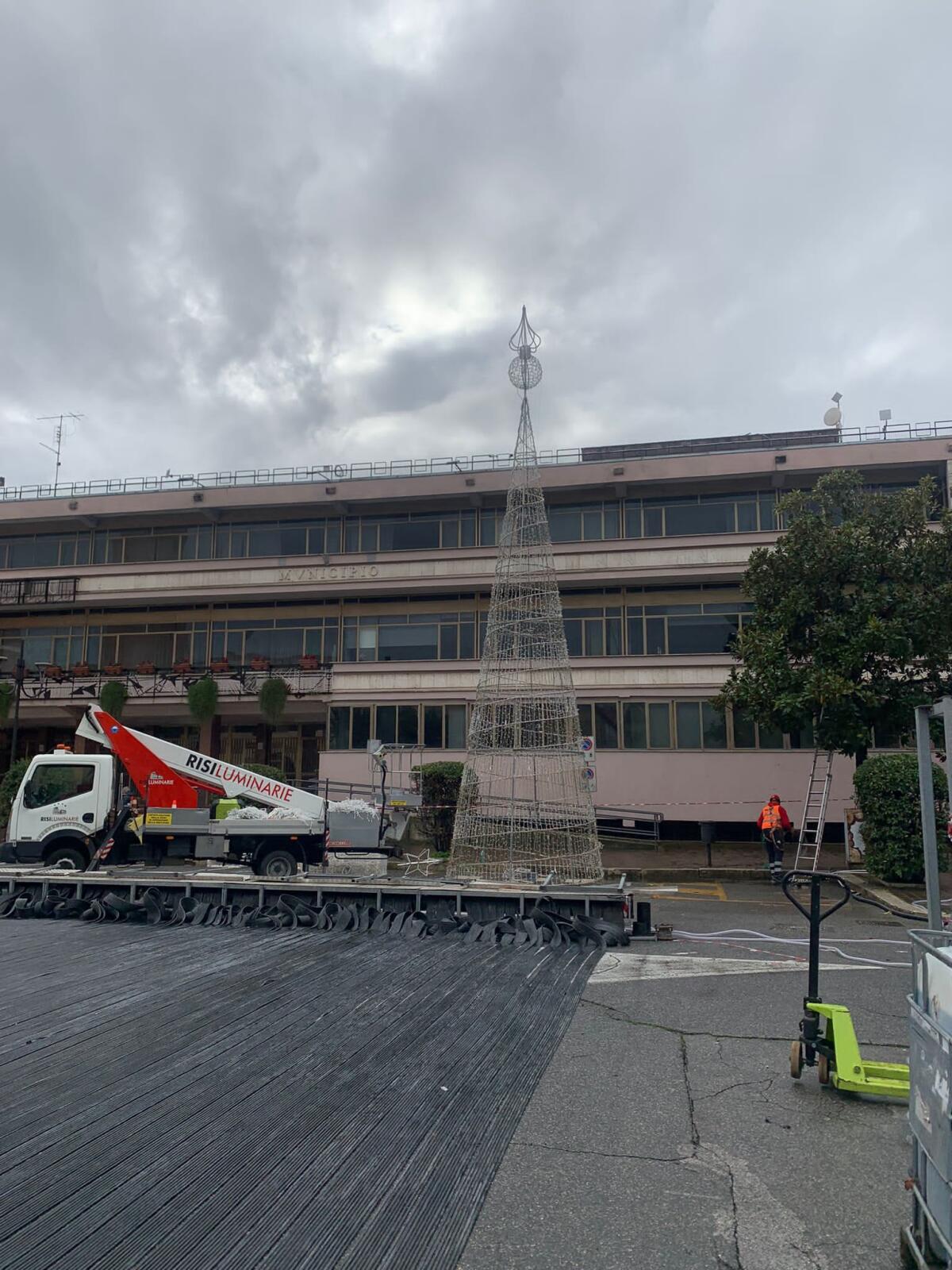 APRILIA, NESSUN MIGLIORAMENTO SUI DATI COVID: OBBLIGO DI MASCHERINA ALL'APERTO PER UN'ALTRA SETTIMANA. "ATTENZIONE ALTA" - 