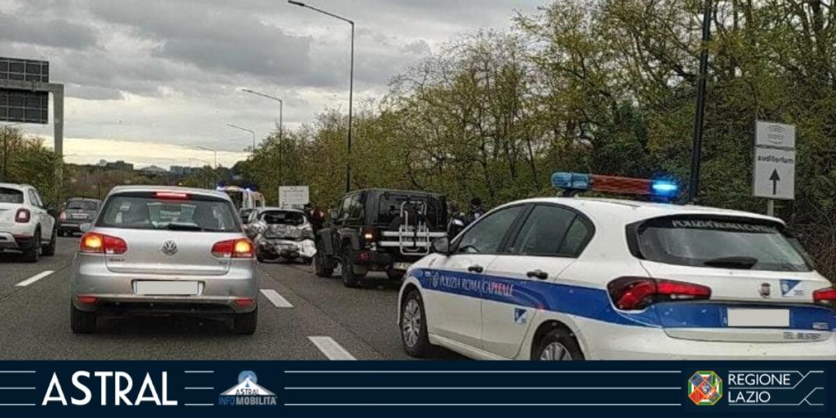 Incidente sulla Pontina in direzione Roma: lunghe code - 