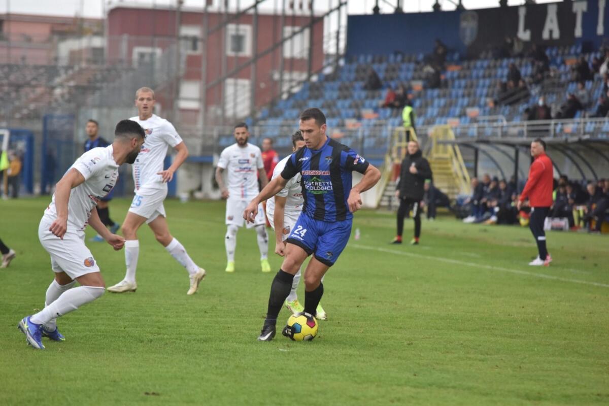 Calcio - Serie C - Latina stende il Catania grazie a Sane - 