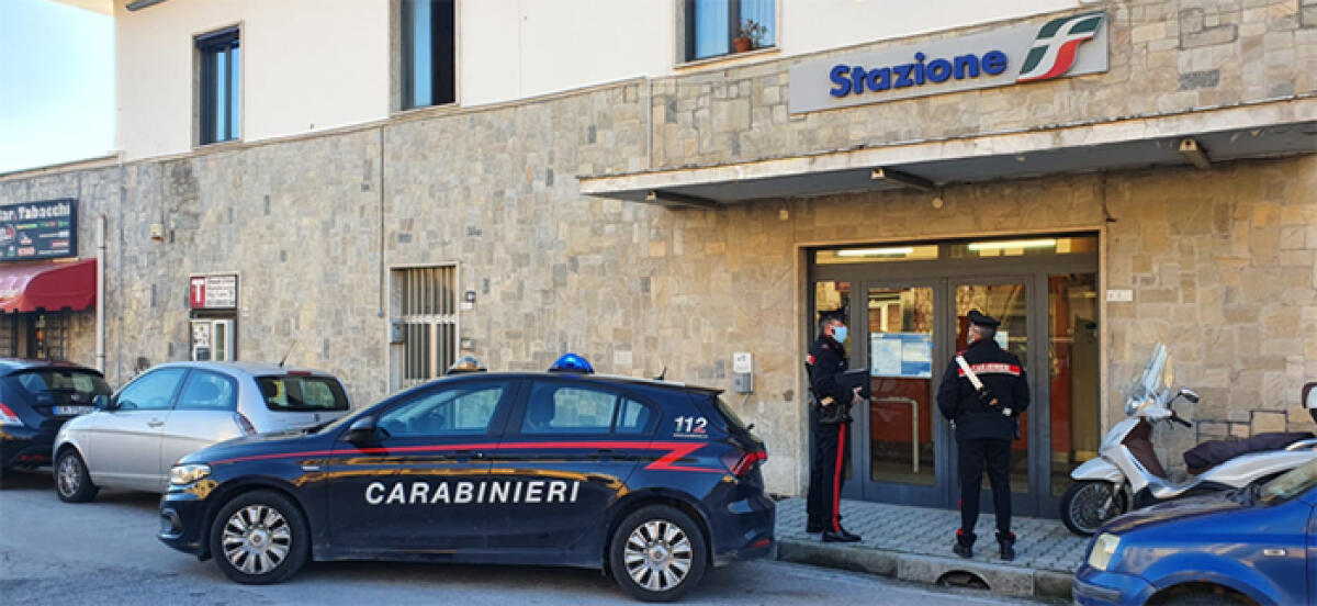 Non poteva vedere la figlia minore: i Carabinieri salvano una donna dal suicidio alla stazione di Scauri di Minturno. - 