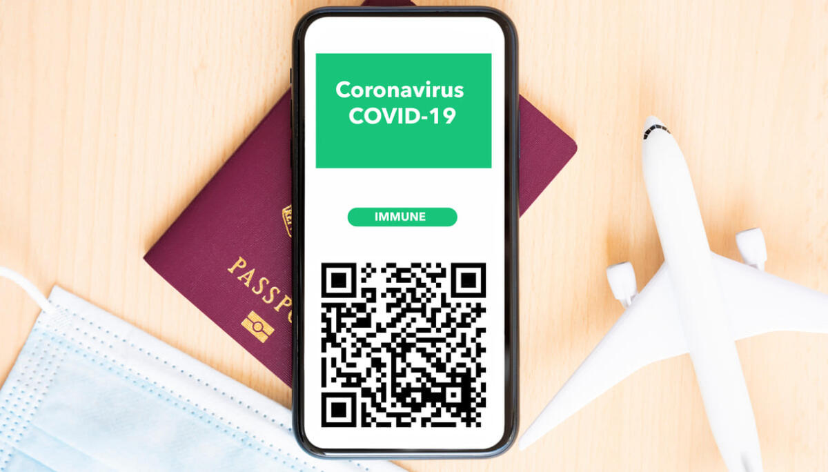 Oscurati 17 canali di un’applicazione di messaggistica su cui erano in vendita falsi “Green pass” - 