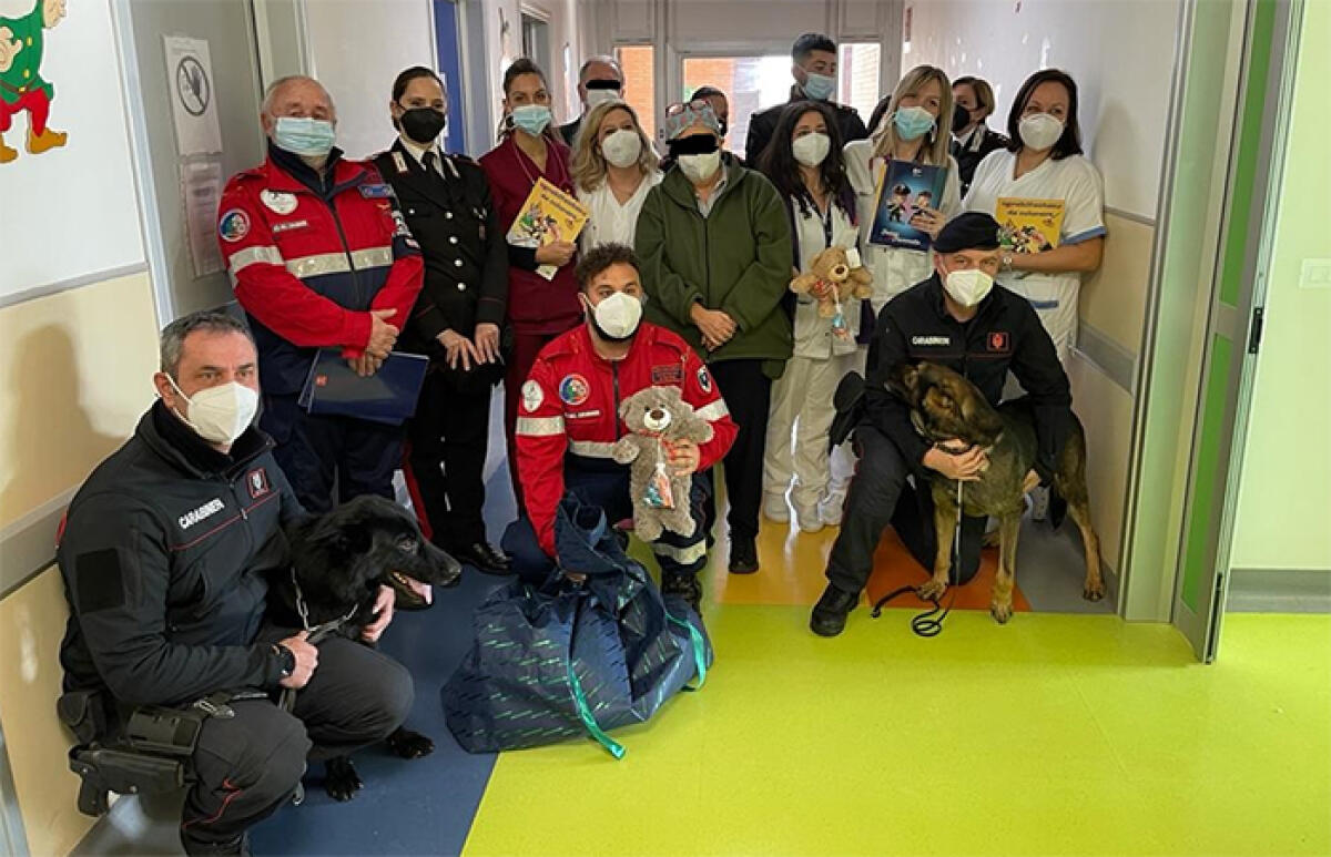 L'Arma dei Carabinieri di Latina e il Reparto di Pediatria e Neonatologia del Goretti uniti con un sorriso - 