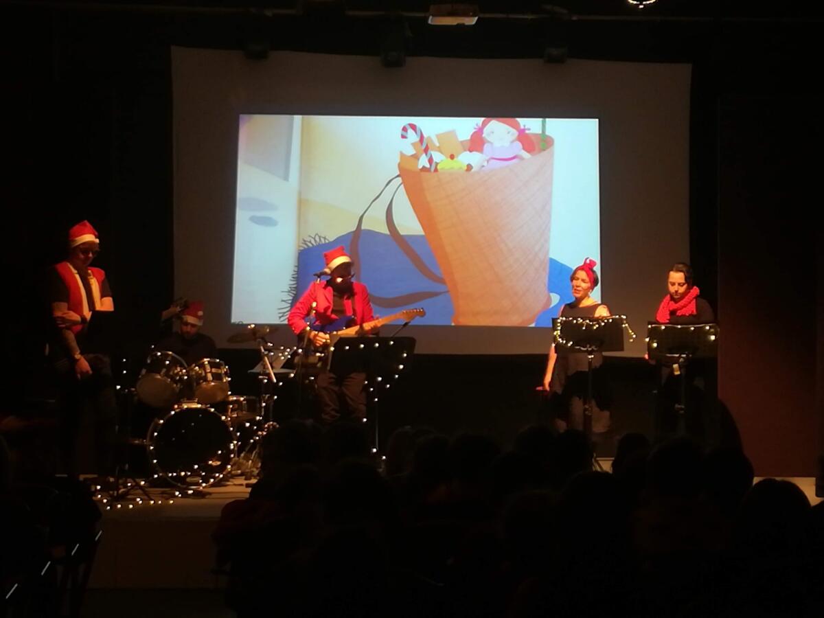 Al Teatro “Proietti” di Priverno questa domenica in scena lo spettacolo “Let's Sing! Ti racconto il Natale". - 