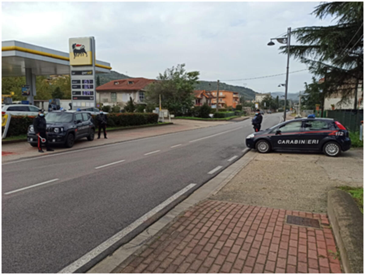 Controlli dei carabinieri a Terracina: un arresto, 6 perquisizioni e 12 multe - 