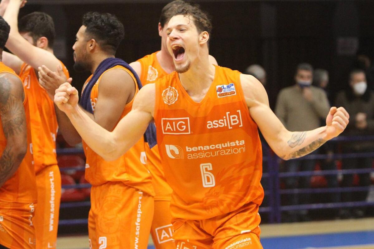 Basket - A2 - Vittoria per Latina che piega Nardò - 