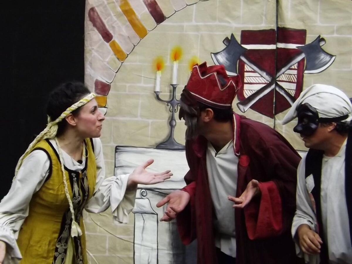 “Famiglie a Teatro”: a Formia questa domenica va in scena lo spettacolo “Il gatto con gli stivali”. - 