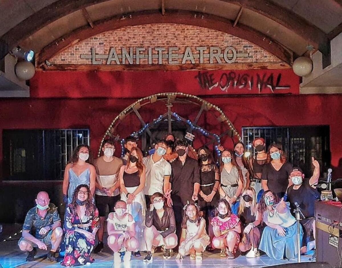 “Natale Latina”: oggi nei  Giardini del Palazzo Comunale lo spettacolo “We Sing a Song of Christmas Time”. - 