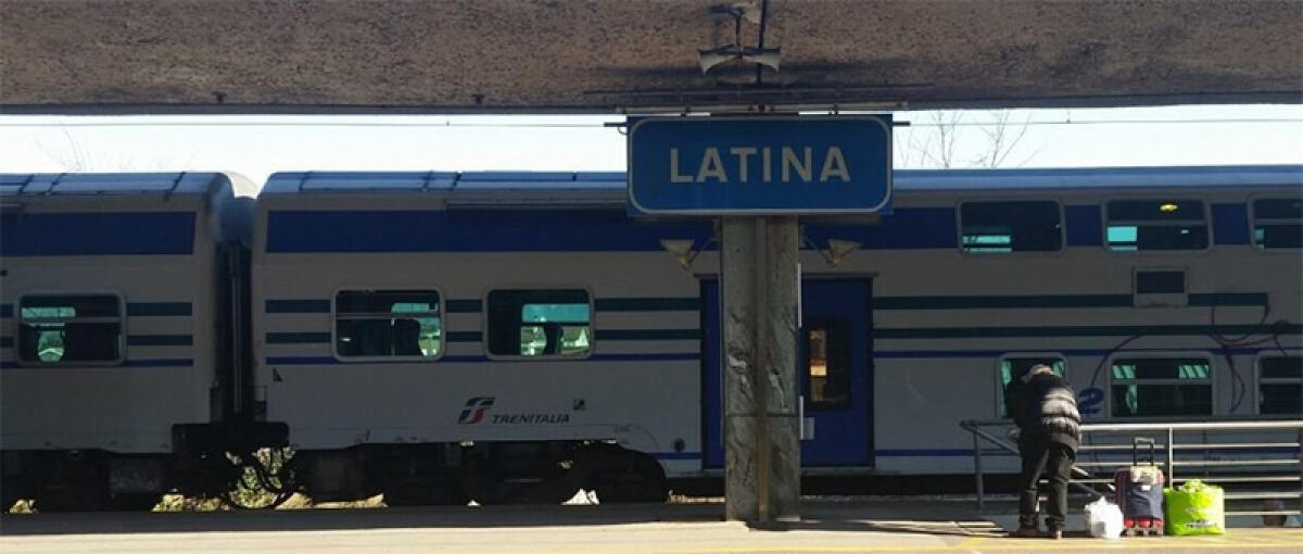 Scippa una donna in strada, nella zona di Latina Scalo, viene rintracciato e messo in manette dai Carabinieri in stazione. - 