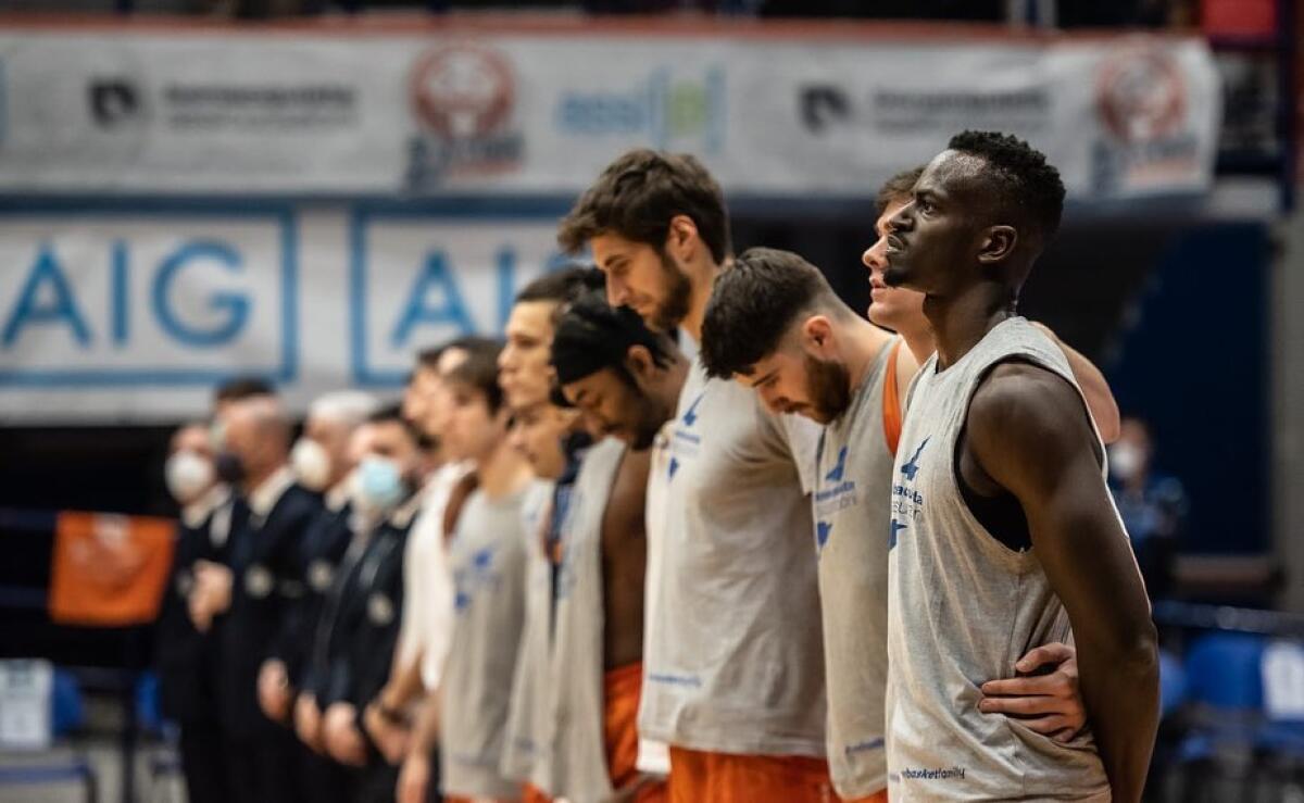 Basket maschile serie A2 Old Wild West: il Latina in campo lunedì contro la Stellazzura Basketball Academy. - 