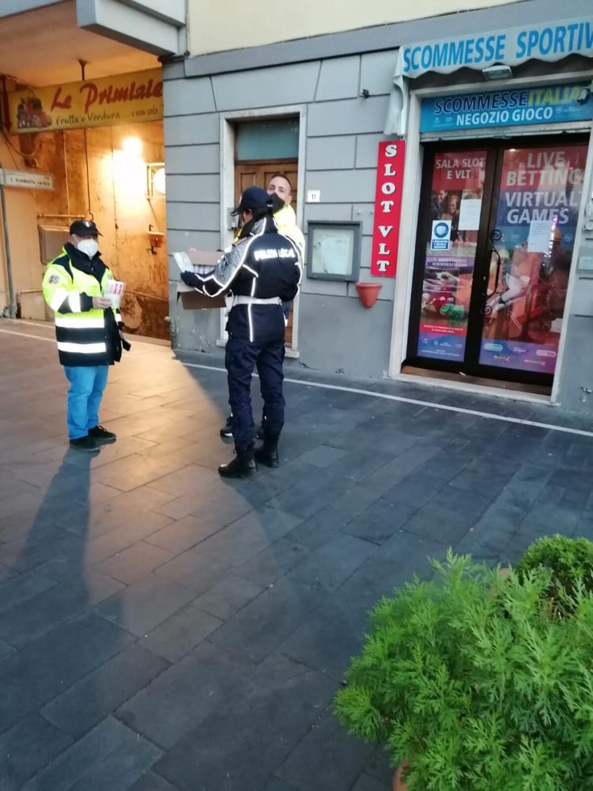 A Lanuvio al via i controlli della Polizia Locale per le nuove disposizioni sul Green Pass. - 
