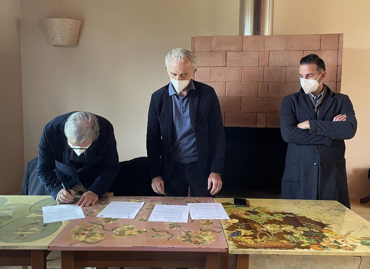 Nuovo ponte di via del Moscarello, firmato l'accordo tra i sindaci di Cisterna e Latina - 