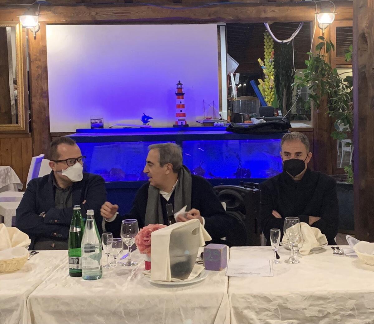 Forza Italia a confronto ad Anzio, accanto a Capolei c'è Gasparri - 